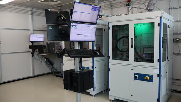Fuel cell test bench