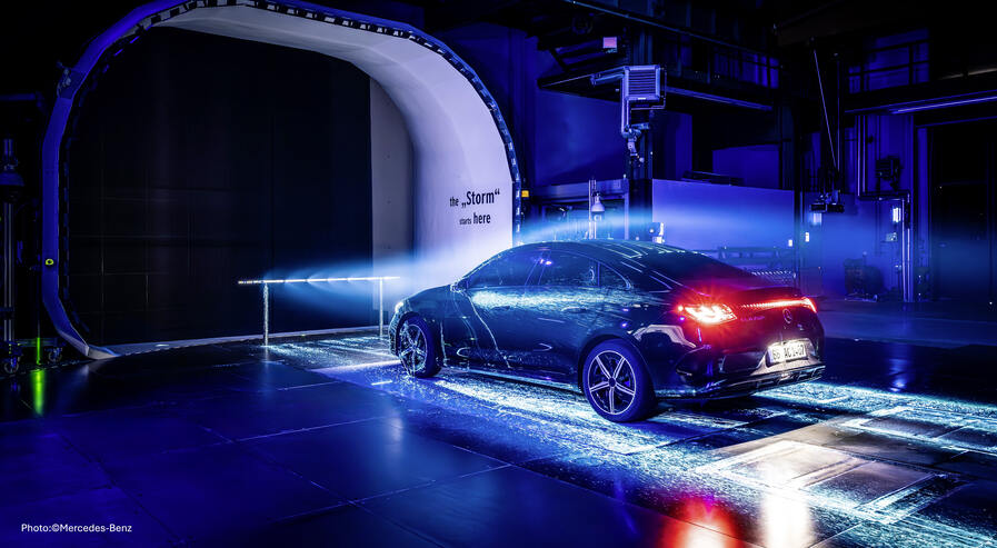 Car in wind tunnel testing